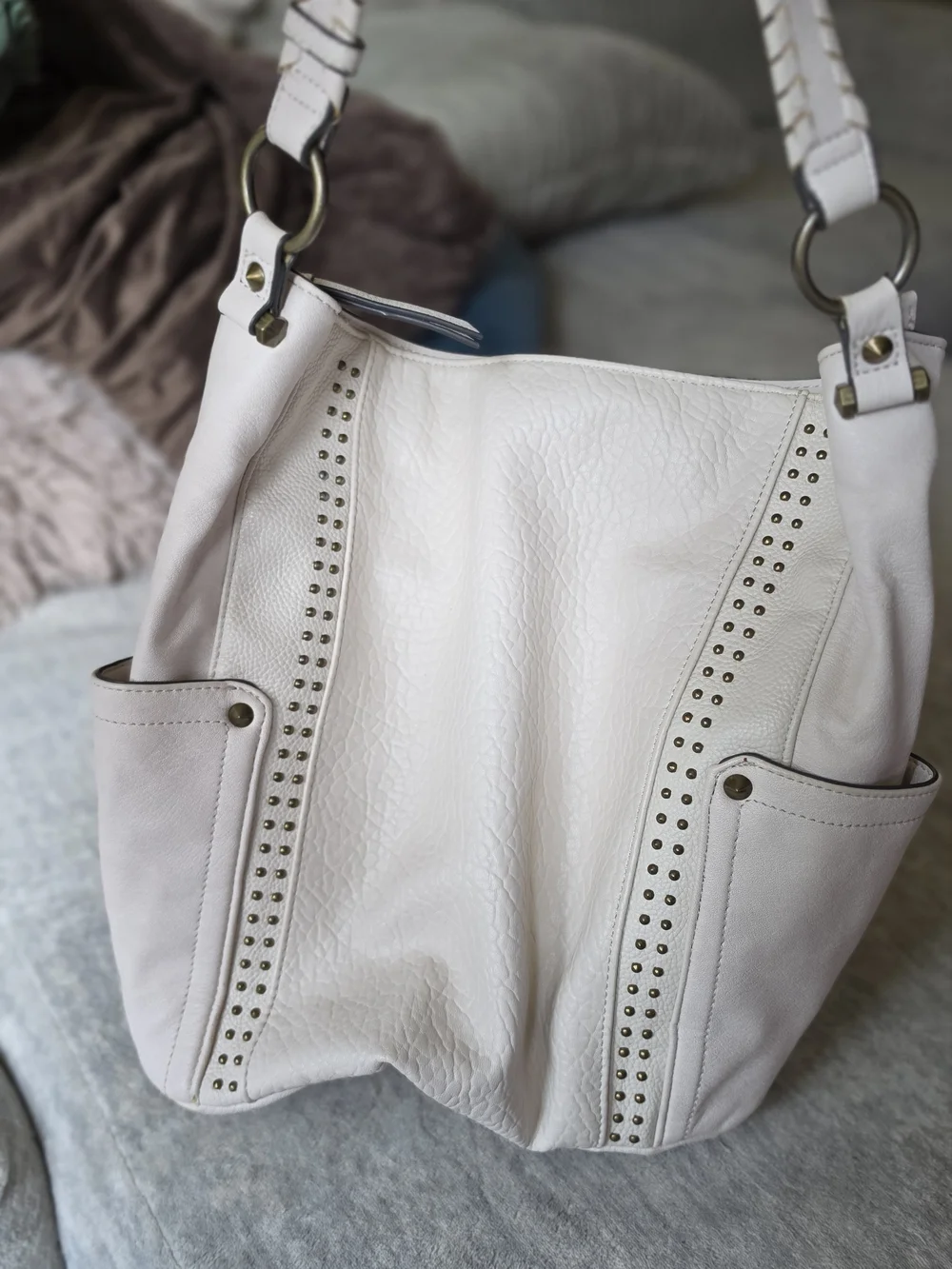 Jessica Simpson Soft Shoulder Hobo in Light Cream